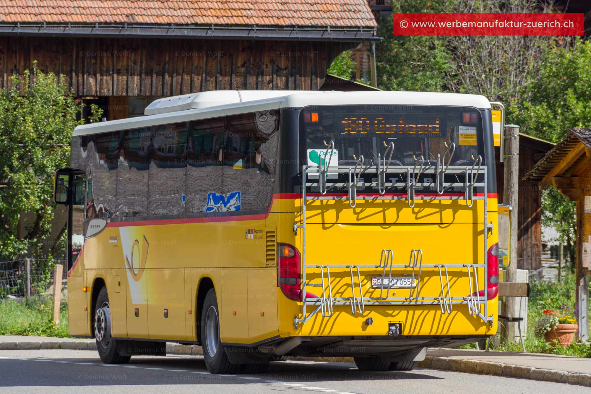 Bild + Foto - Postauto im Saanenland