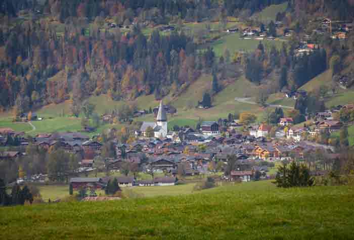 Hauptortschaft im Saanenland
