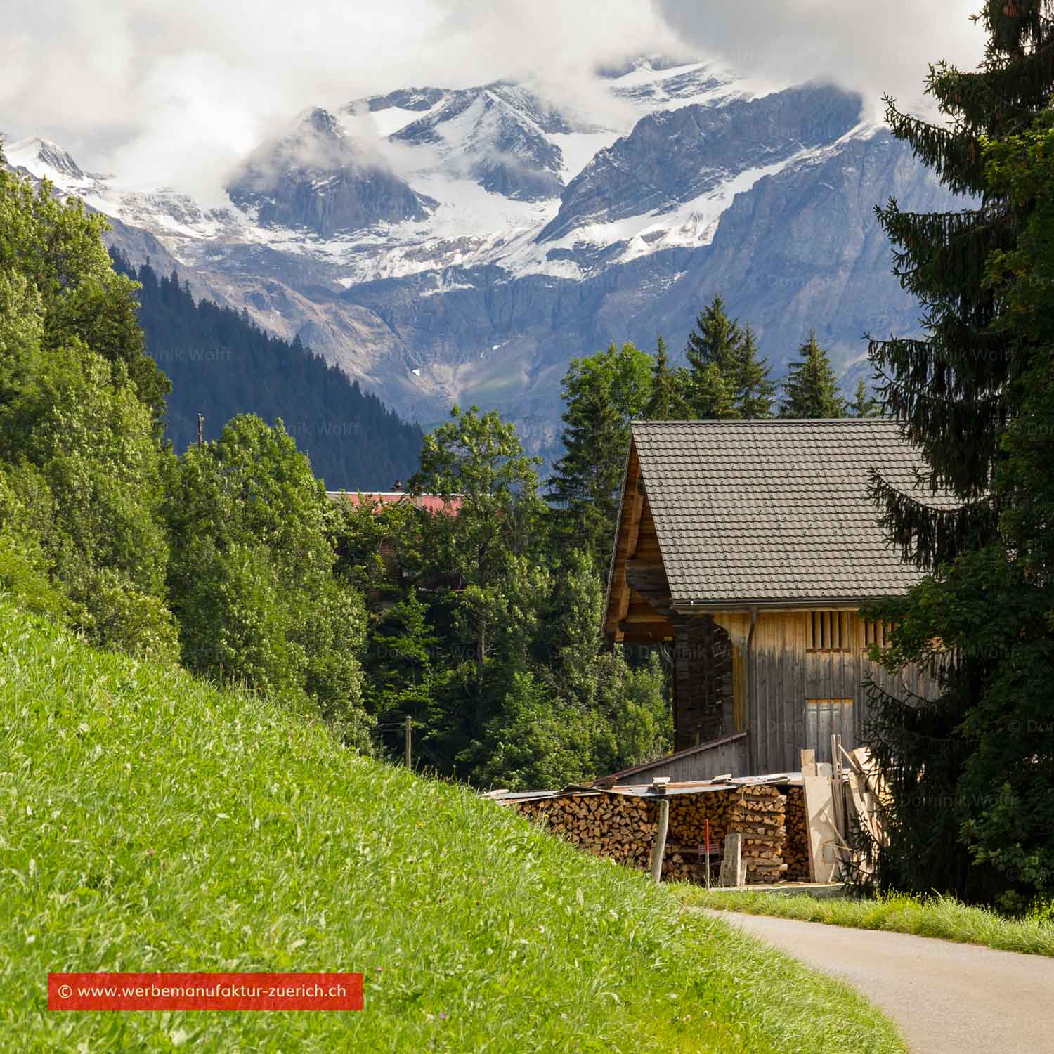 Bild + Foto - Gstaad Oberbort mit Tungelgletscher